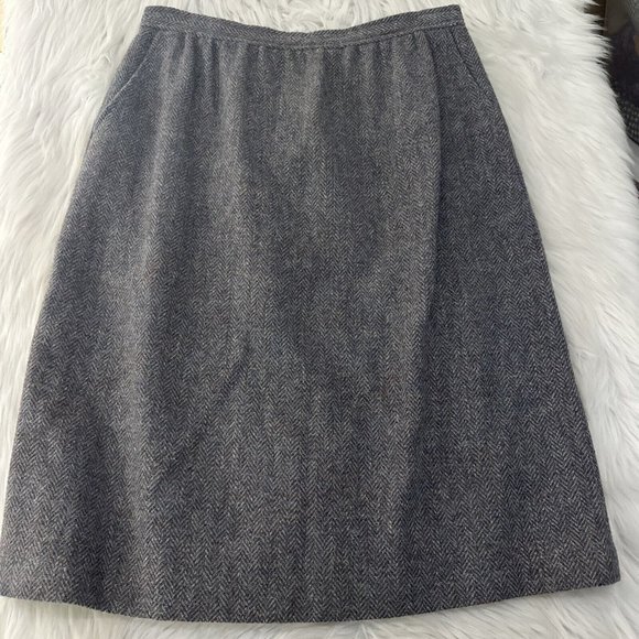 Bretton Place womens vintage skirt gray chevron 18 lined 100% wool - Picture 1 of 11